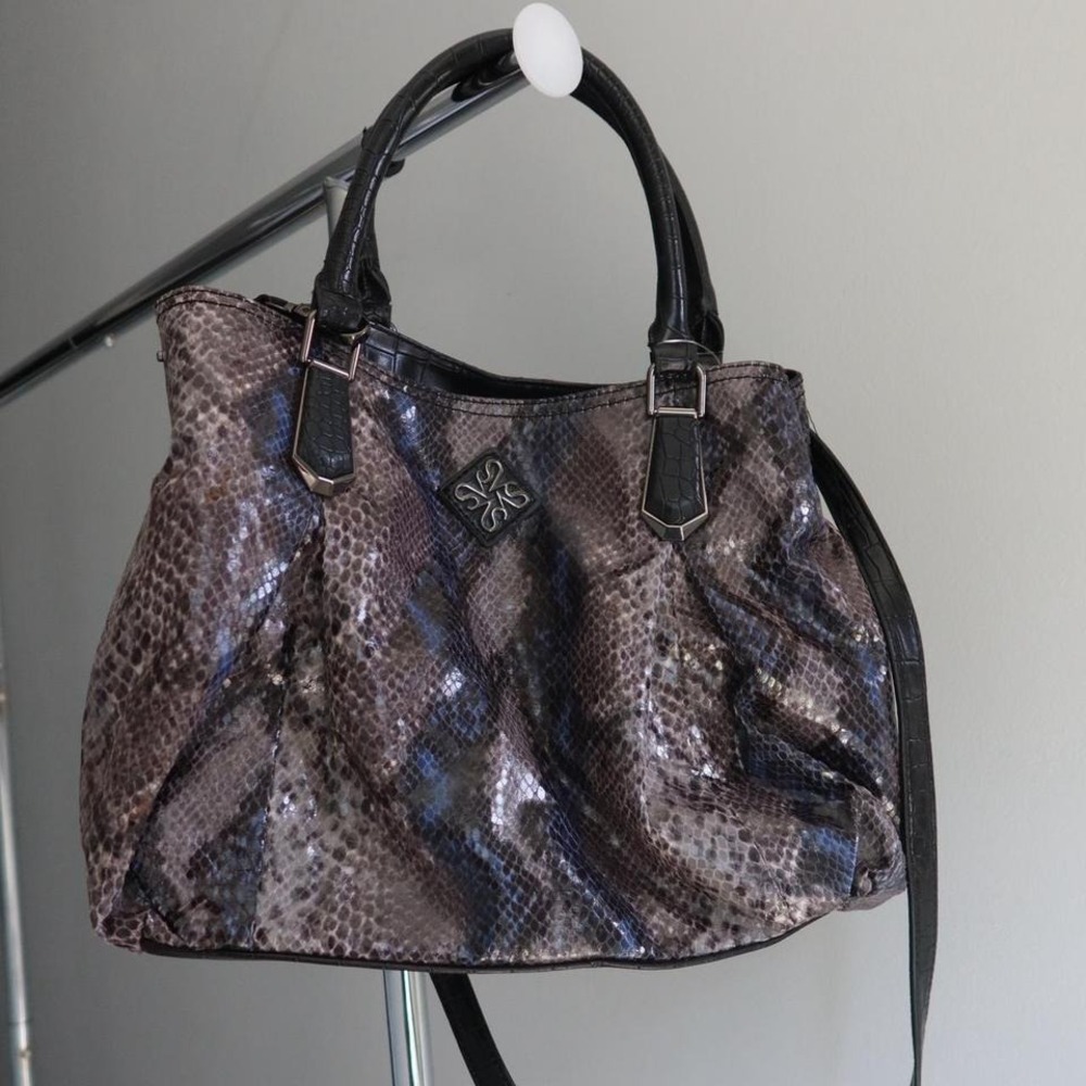 Black and grey simply‎ Vera wang snakeskin print handbag with silver hardware